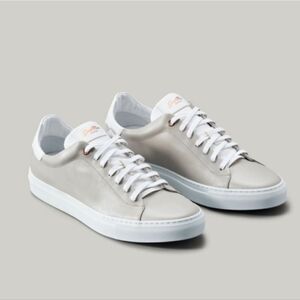 Good Man Brand Classic Leather Sneakers In Gray Size 10.5